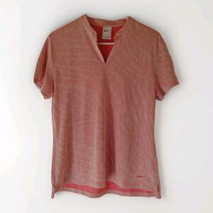 NIKE  dri-fit women's  v neck golf athletic shirt short sleeve PINK L